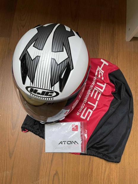 MT Helmets Atom HJC buksisak