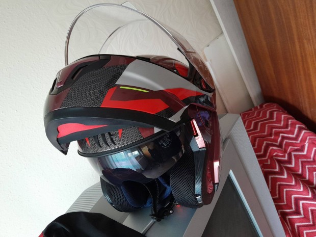 MT Helmets Atom �j buk�sisak n�i .S55-56