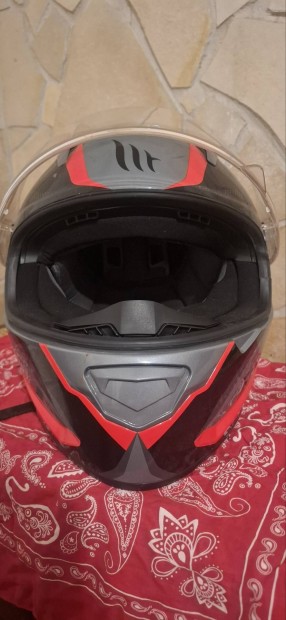 MT Helmets Stinger Spike B5 Fényes Piros Zárt Motoros Bukósisak