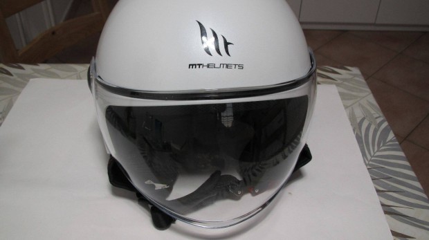 MT-Helmets nyitott j buksisak