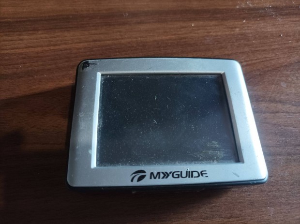 MY GUIDE GPS Elad�!Csak K�bellel M�k�dik!