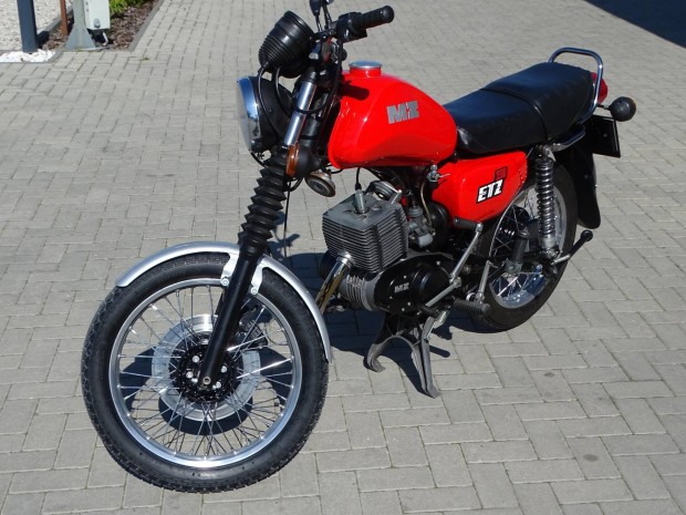 MZ ETZ 150 Friss'Műszaki-Új'Gumik-Újszerű'Állapot