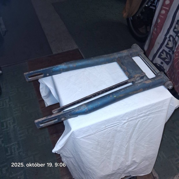 MZ ETZ 250 leng�villa