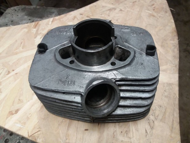 MZ TS 125/150 Gyri Henger DDR!