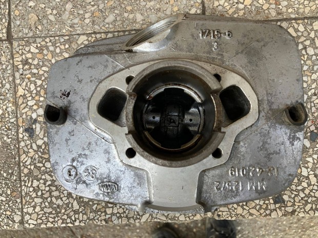 MZ TS 125 / Es 125 Trophy eredeti, soha be nem ptett henger szett