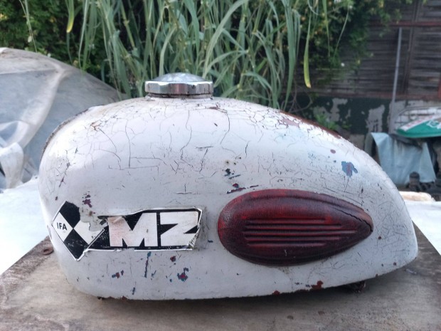 MZ es 250 tank zemanyag tartly 1956 - 62 gls futr is