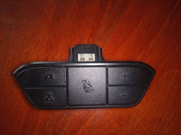 M-38. Xbox One Controller Fejhallgató Adapter Újszerű :