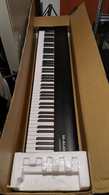 M-Audio Hammer 88 MIDI mesterbillentyzet