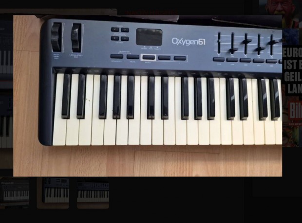 M-Audio Oxygen 61 Mkiii USB MIDI Performance Keyboard Controller