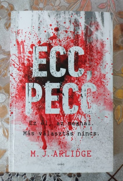 M.J.Arlidge - Ecc, pecc