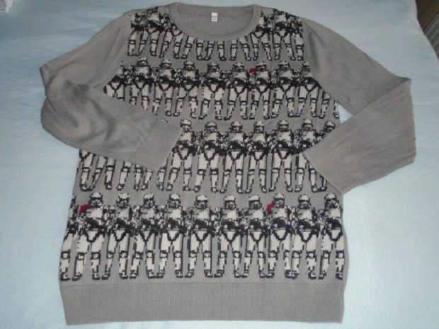 M&S Star Wars mints hossz ujj fels 9-10 vesre (mret 140)
