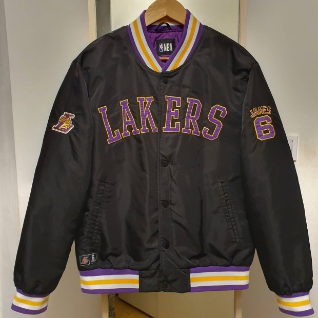 M-es Los Angeles Lakers NBA varsity bomber dzseki kabt