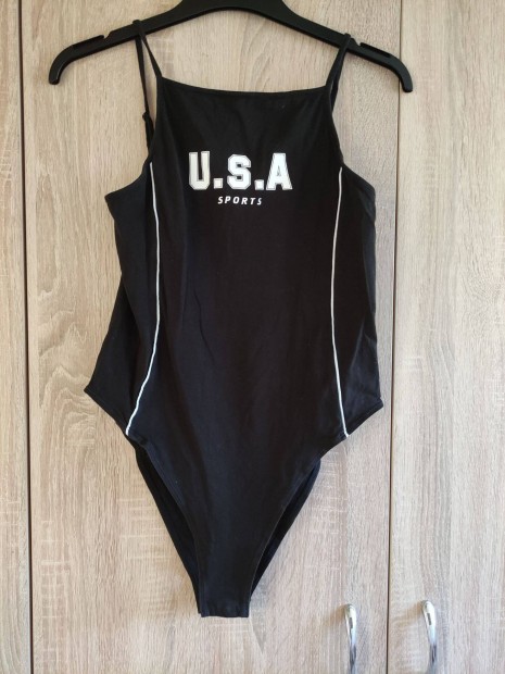 M-es fekete női body H&M-es