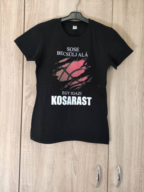 M-es ni pl kosaras felirattal