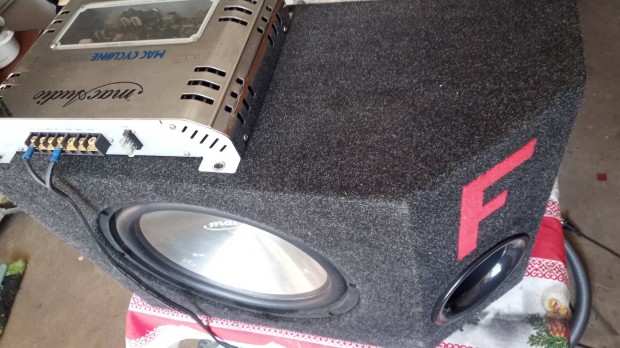 Mac Audio Autó sub rendszer