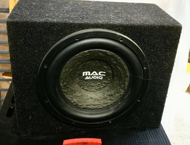 Mac Audio Mélyláda,dupla varrott, dupla tekercs 300Wrms, Zárt ládában