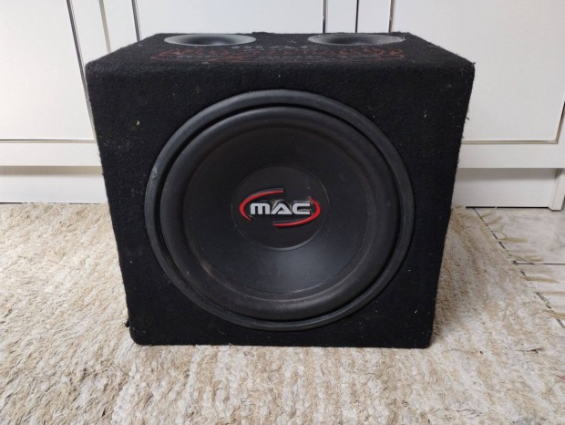 Mac Audio autós mélyláda 30cm-es hangszóróval