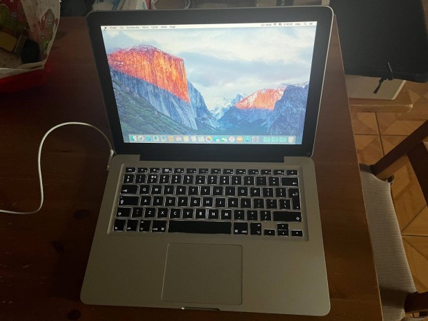 Macbook 13"+Tok