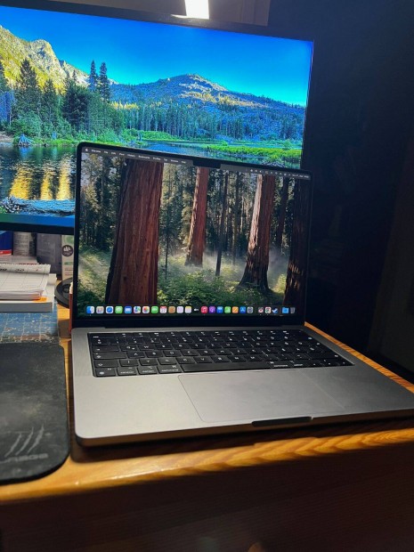 Macbook 14" M1 Pro 16 GB RAM 0,5 TB SSD