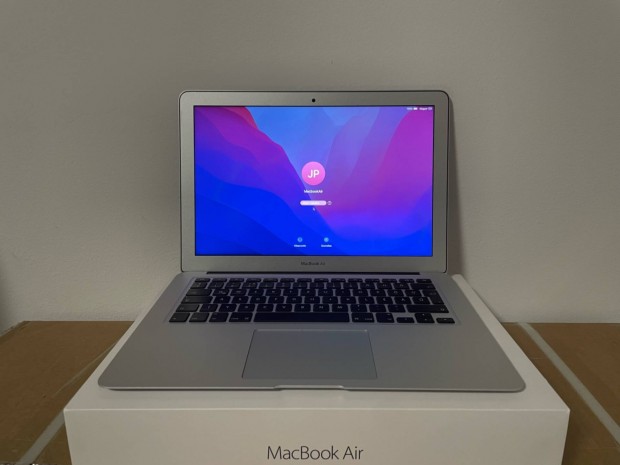 Macbook Air 13 2017 jszer dobozban Magyar billentyzet i5/8gb/128gb