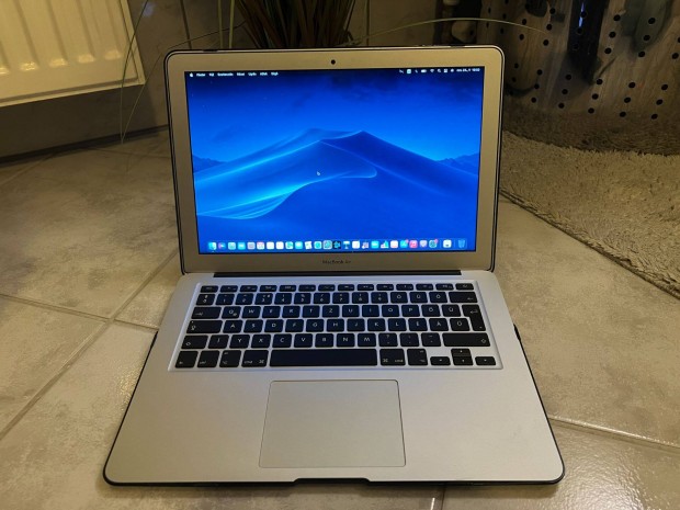 Macbook Air 13,3 hvelykes