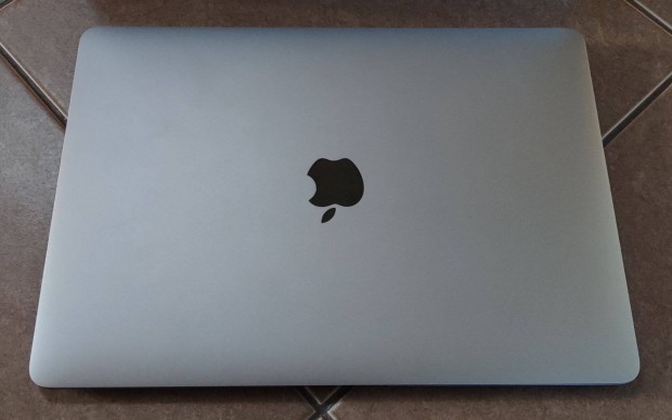 Macbook Air 13" - 2019, i5, 16/512GB, garancia