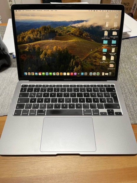 Macbook Air 13 inch, 1.1 i5, 8GB, 500GB jszer