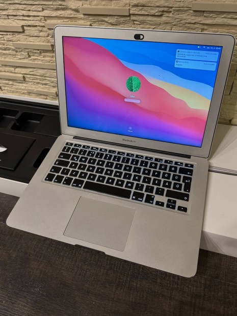 Macbook Air 2014 13" i5 128gb ssd