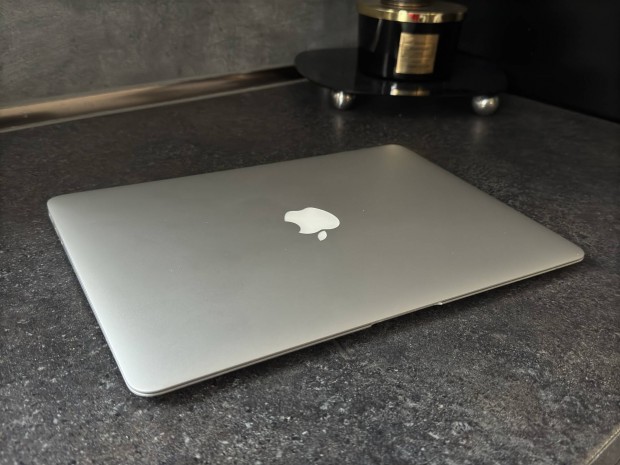 Macbook Air 2017 13" 128GB