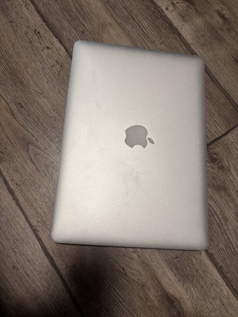Macbook Air 2017 8gb / 500gb