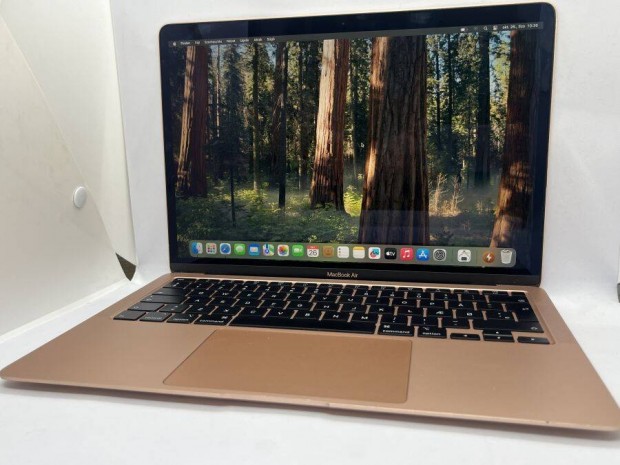 Macbook Air 2020 13" Intel i3 8GB 256G Roze GOLD, zletbl Garancival