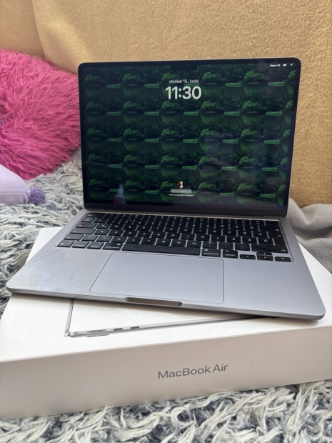 Macbook Air M3 2024