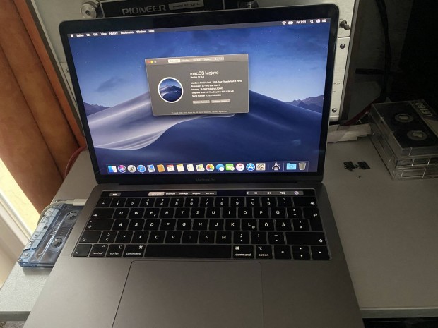 Macbook Pro 13 Retina Tauchbar i7 2,7 GHz 16 / 512 SSd akku gyenge 