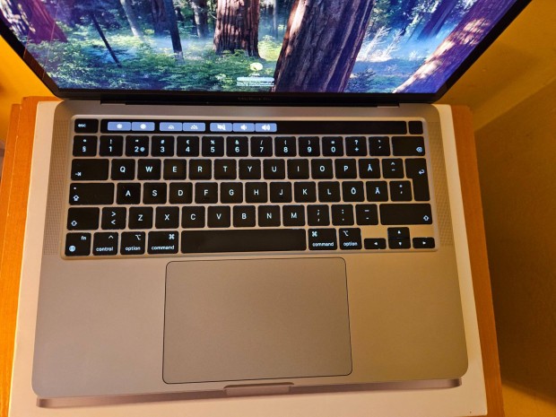 Macbook Pro 13" M1 16/512GB model