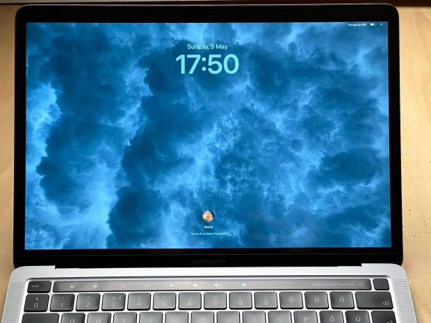 Macbook Pro 13" M1 (Space Grey / Asztroszrke)