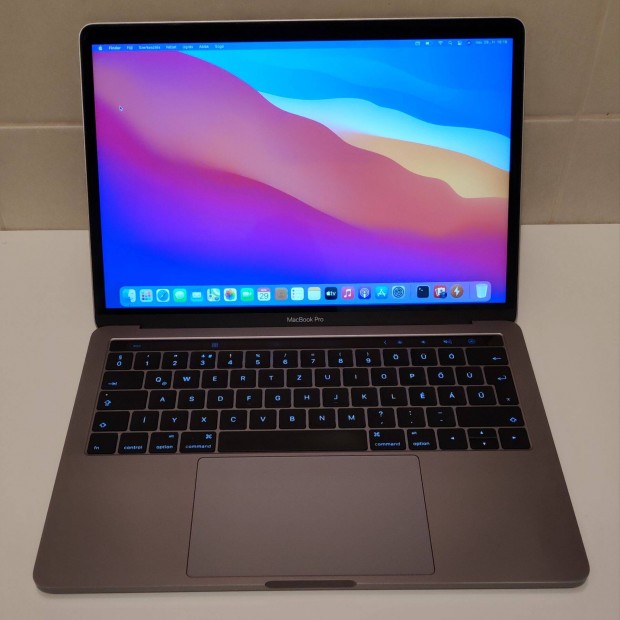 Macbook Pro 13" - 2017, 2 mag i7, 16/512GB, touchbar, j akku - garan