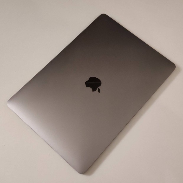Macbook Pro 13" - 2019, 4 mag i5, 16/256GB, touchbar, garancia, szrk