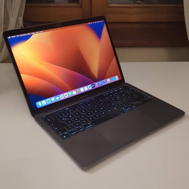 Macbook Pro 13" - 2021 gyrts, M1, 16/512GB, touchbar, garancia (52)