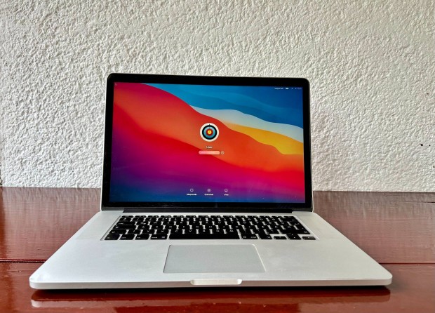 Macbook Pro 15" Retina, 2014 mid, 16/256