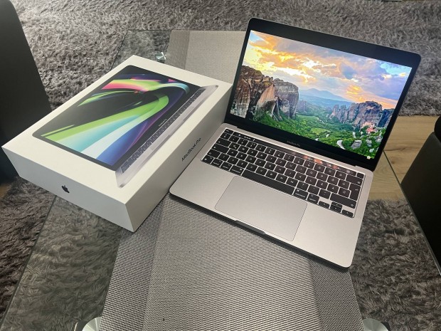Macbook Pro 2020 Retina Apple M1 Chip 16 GB 256 SSD 98 Ciklus Számla