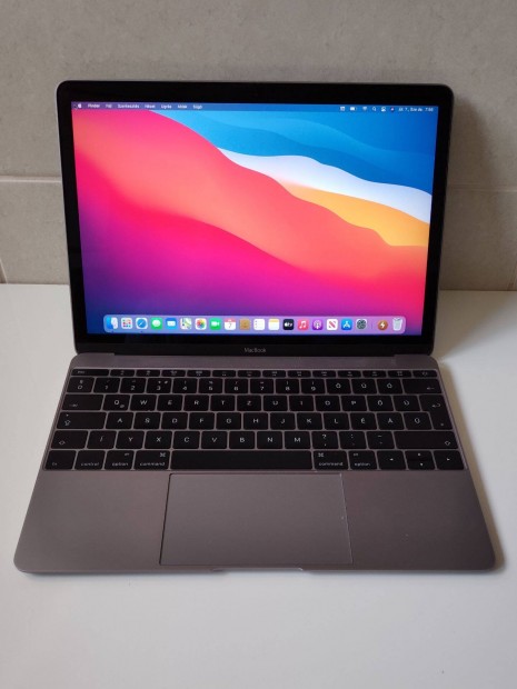 Macbook Retina 12" - 2018 gyrts, i7, 8/256GB, garancia (06)