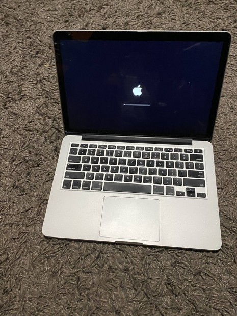 Macbook Ypro 13 Retina 2015 i5 j llapotban j akku 