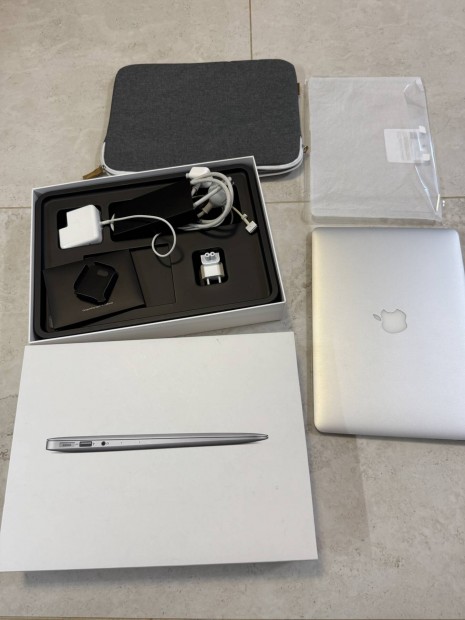 Macbook air 13" 2017 magyar