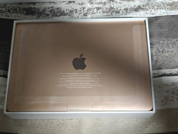 Macbook air 2020 i5 512GB