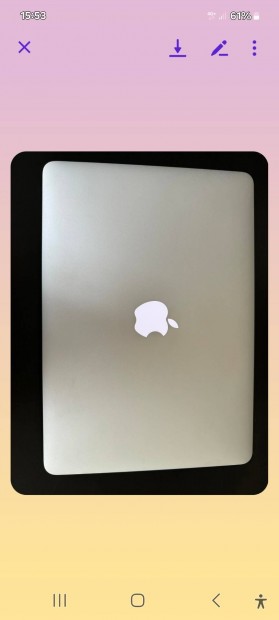 Macbook air.Apple