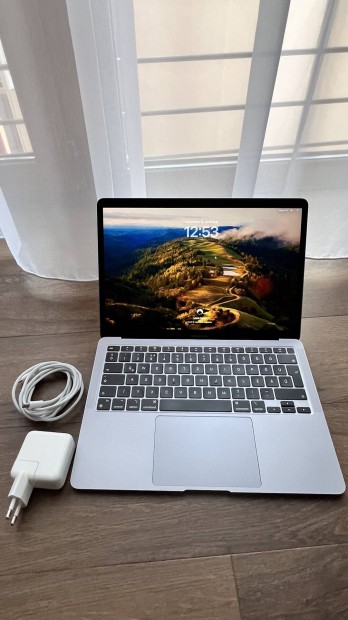 Macbook m1 air 13'' 2020 hibtlan