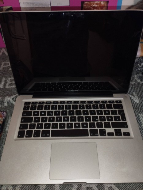 Macbook pro 2011