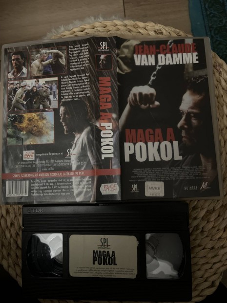 Maga a pokol vhs