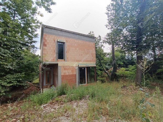 Magas min�s�g, luxus a v�ros tetej�n