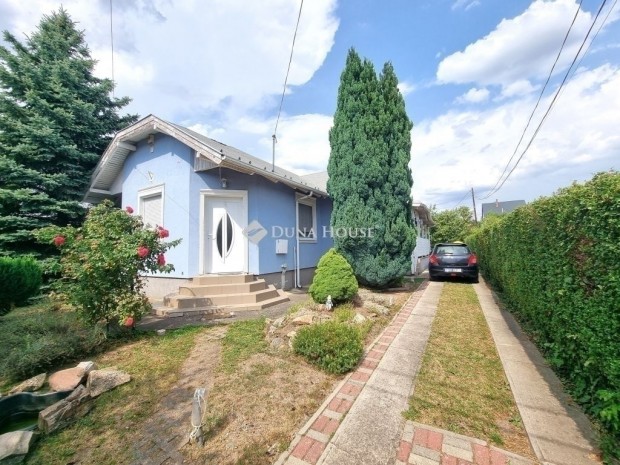 Magl�di elad� 126 nm-es h�z